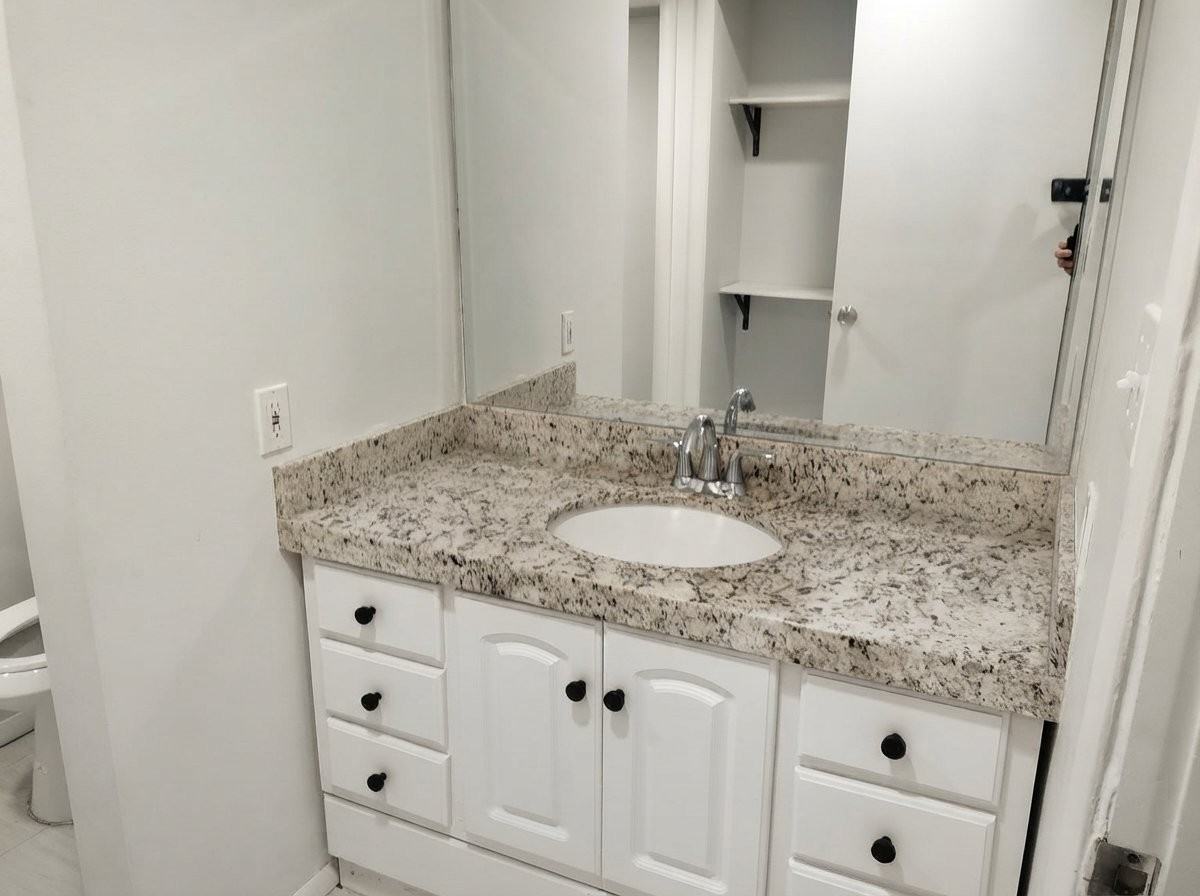 11257 S Cedar View Cir - Photo 2 of 7