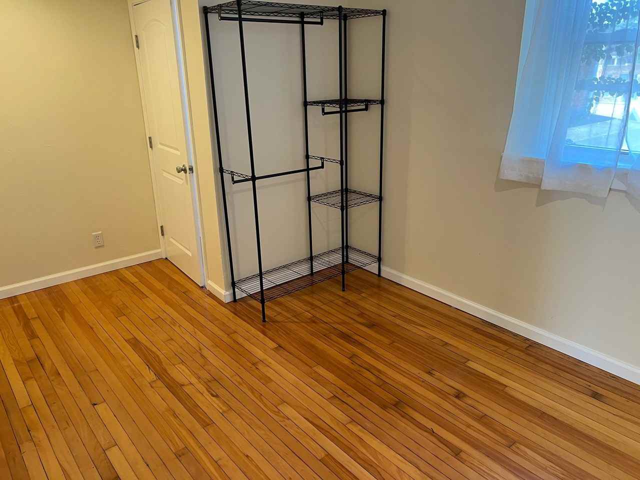 4 E Walnut St #2 - Photo 5 of 8