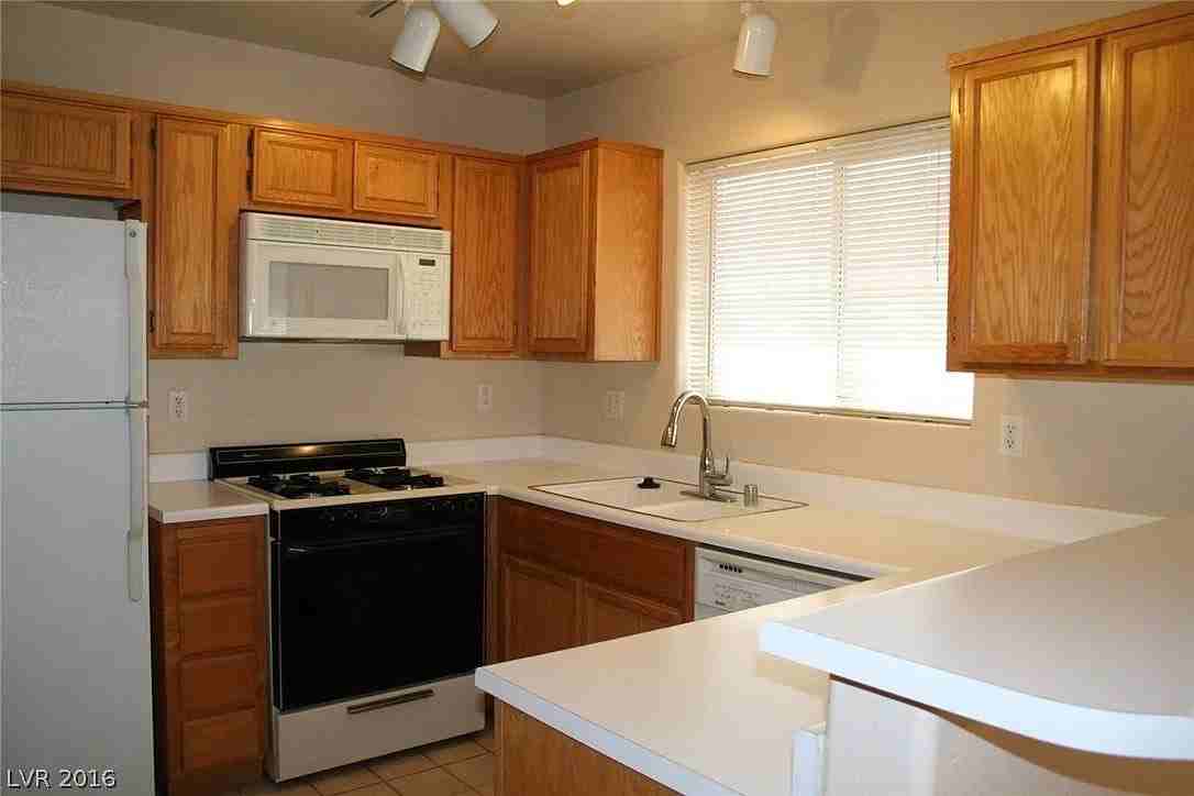 6704 Snake River Ave - Photo 2 of 6