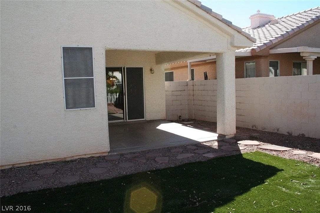 6704 Snake River Ave - Photo 3 of 6