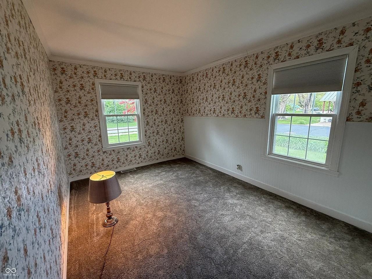 1109 Hoy Ave - Photo 2 of 8
