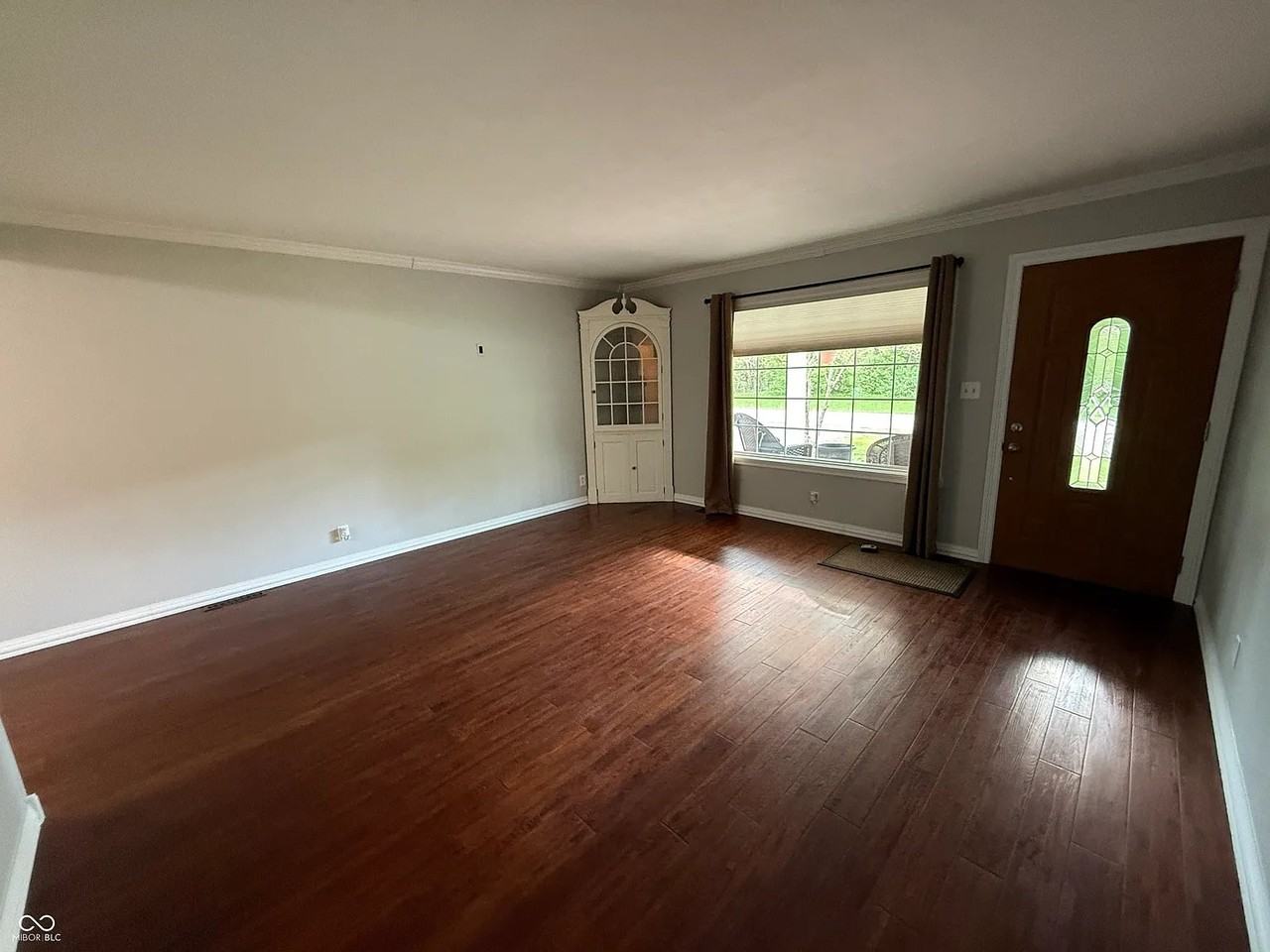 1109 Hoy Ave - Photo 6 of 8
