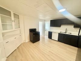 featured image of 403 25th St #2E
