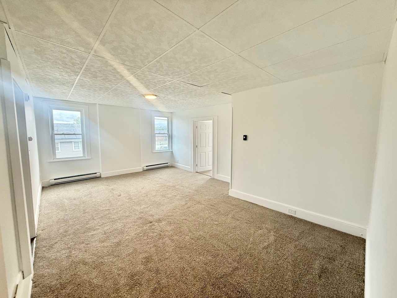 403 25th St #2E - Photo 3 of 10