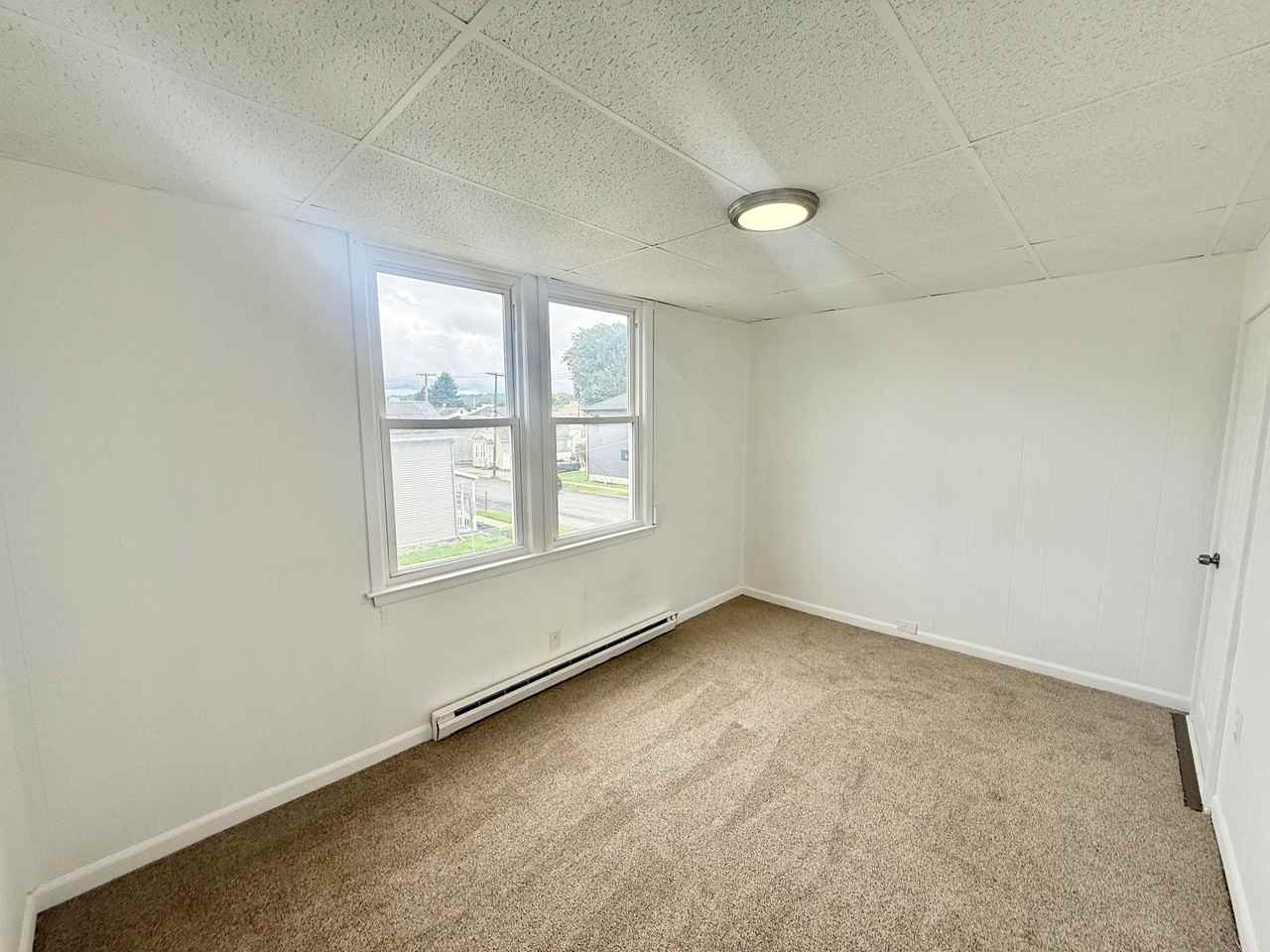 403 25th St #2E - Photo 7 of 10