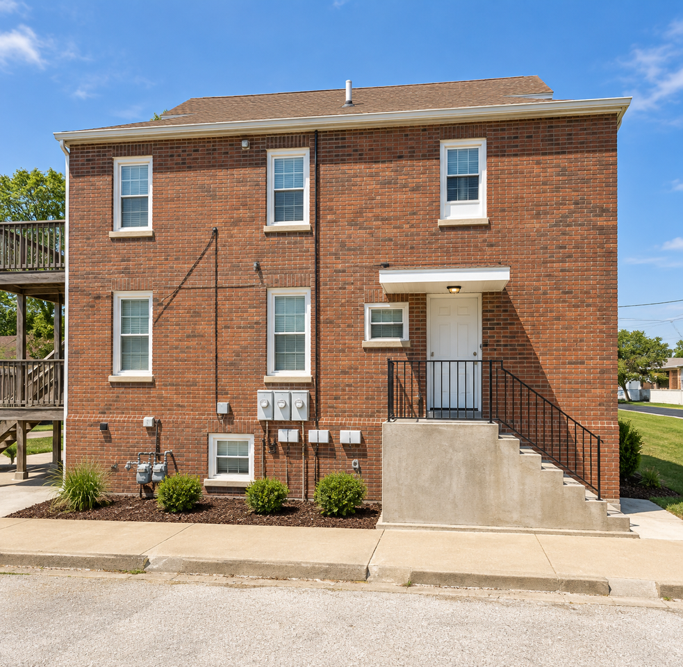 14700 Turner Ave #B - Photo 2 of 19