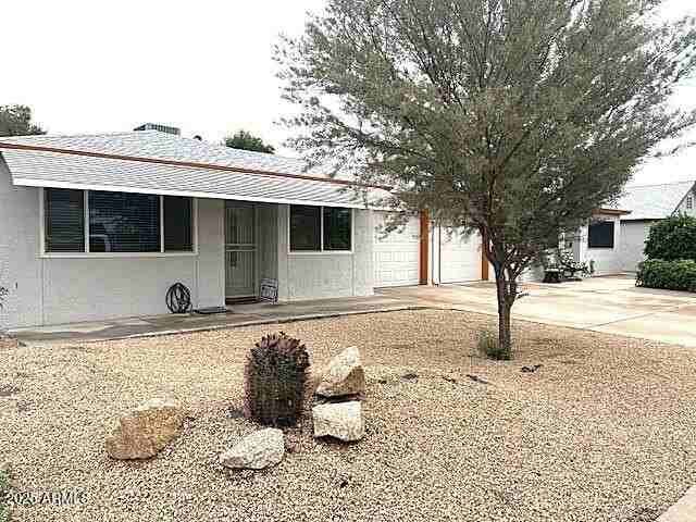 10225 N 95th Dr #B - Photo 2 of 20