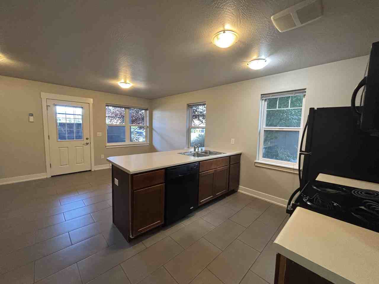 1745 S 3rd St W #1745-102 - Photo 5 of 15