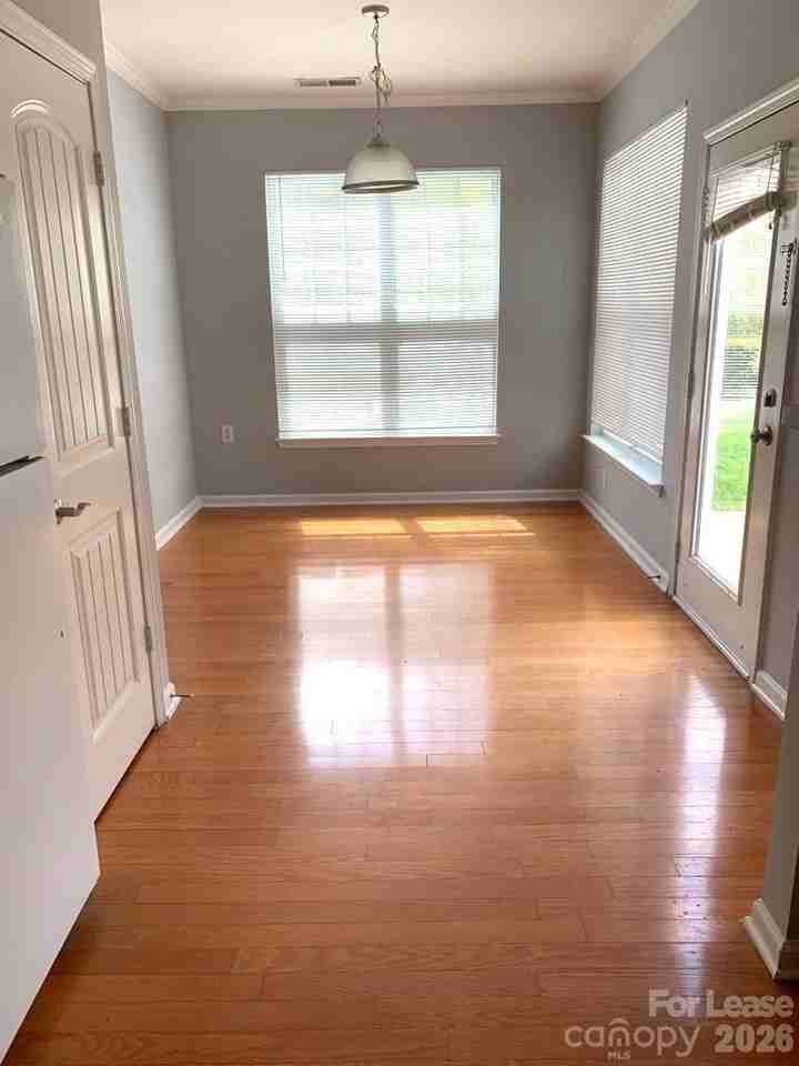 15407 Saint Christopher Ct - Photo 6 of 11