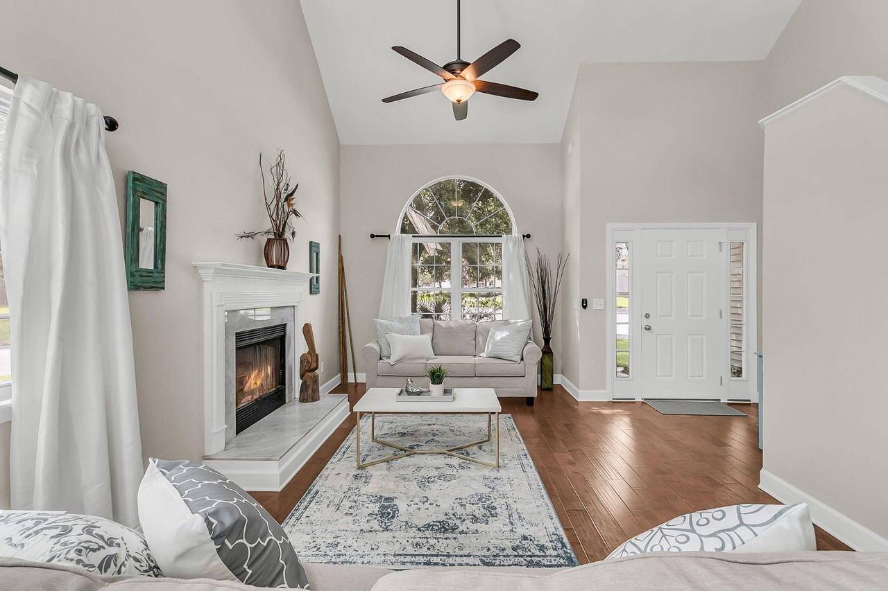 339 Mount Royall Dr - Photo 7 of 50