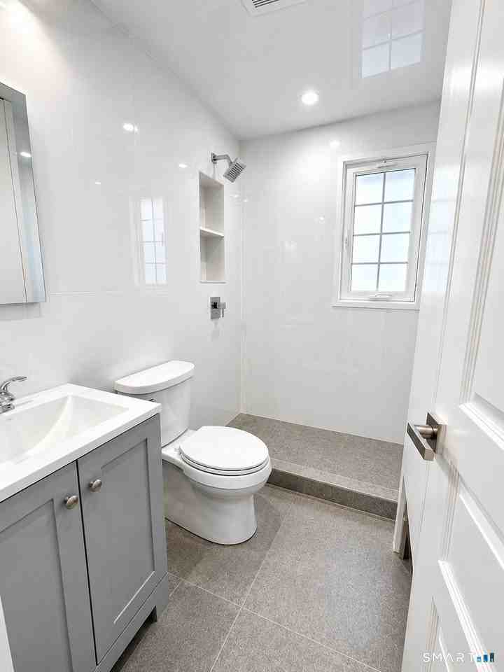 30 Revere Dr #3 - Photo 6 of 14