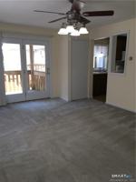 featured image of 385 Scott Swamp Rd #C