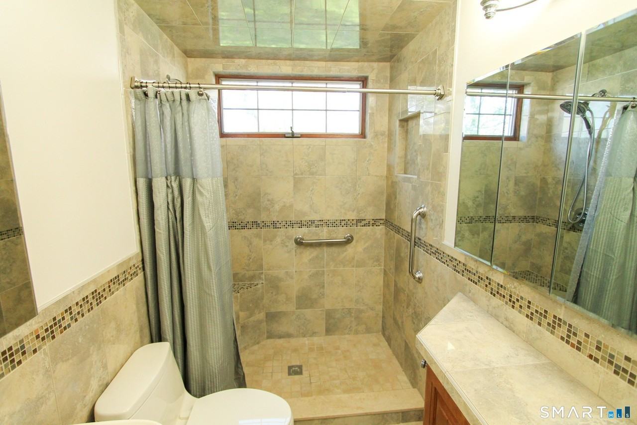 20 Condon St - Photo 7 of 23