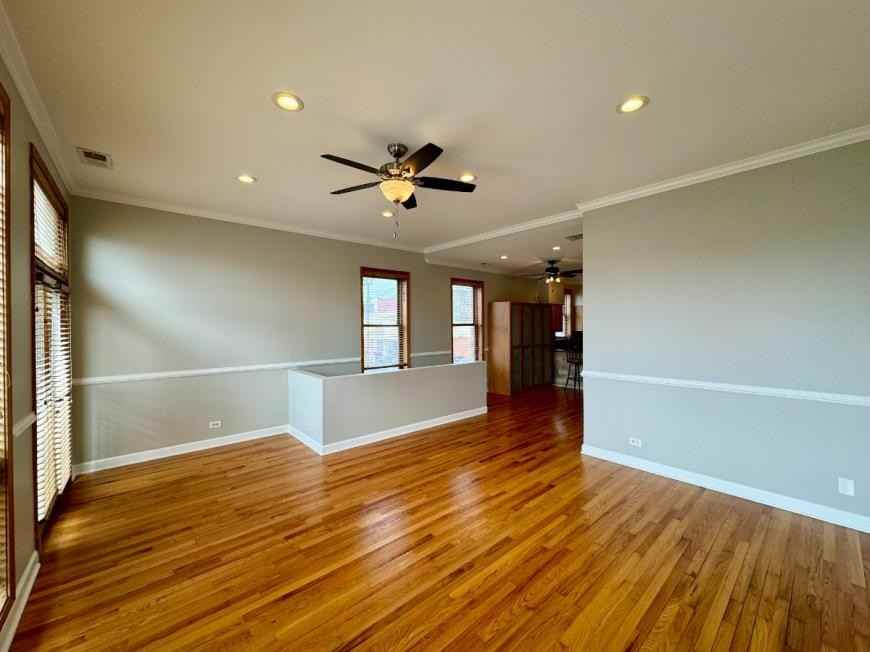 1537 N Fairfield Ave - Photo 5 of 10