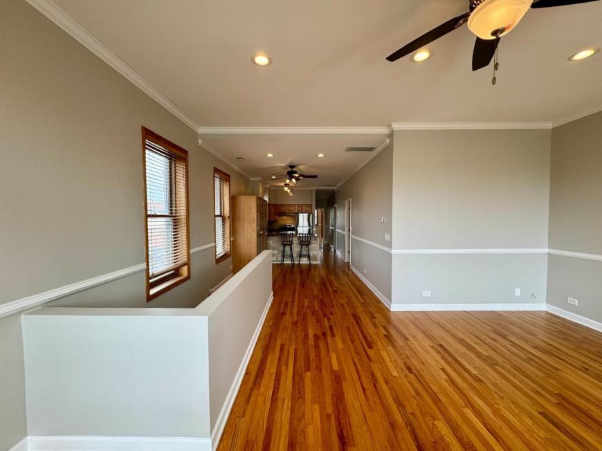 1537 N Fairfield Ave - Photo 7 of 10