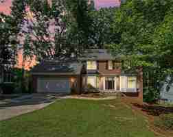 featured image of 8541 Birch Hollow Dr