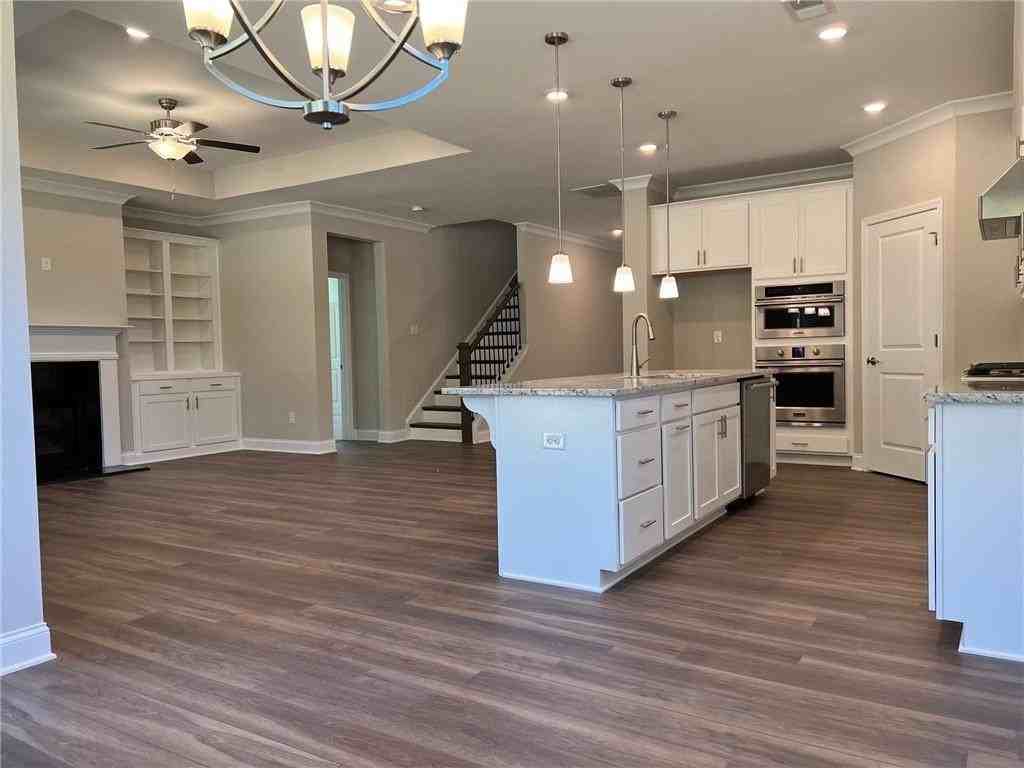 135 Hollis St - Photo 2 of 28