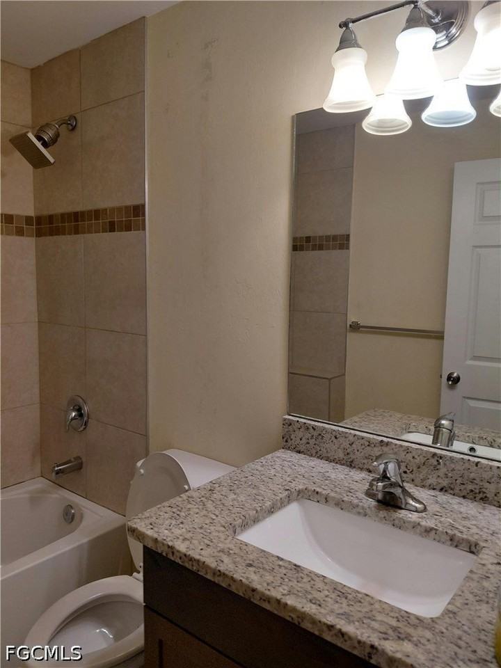4608 Santa Barbara Blvd - Photo 6 of 13