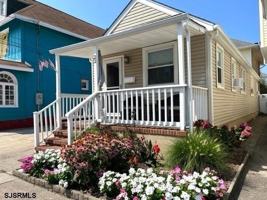featured image of 22 N Marion Ave