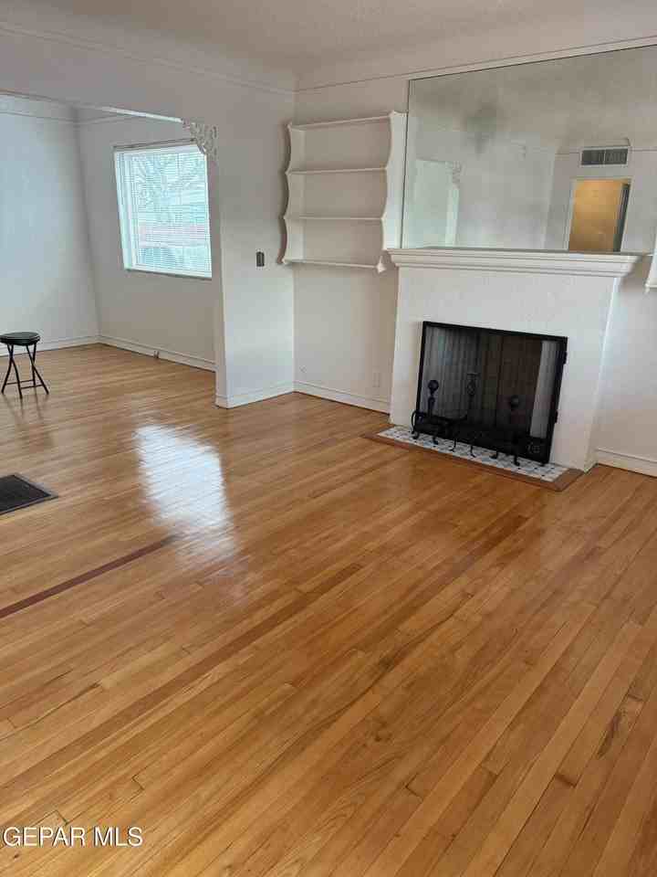 628 Loretto Rd - Photo 2 of 15