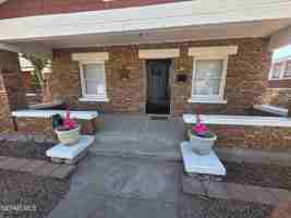 featured image of 4002 Pershing Dr