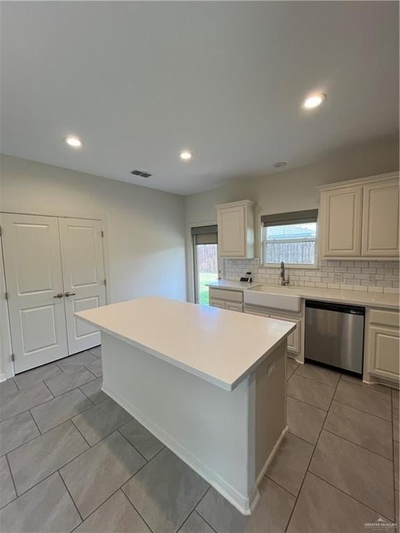 2700 N Plumbago Ave - Photo 7 of 34