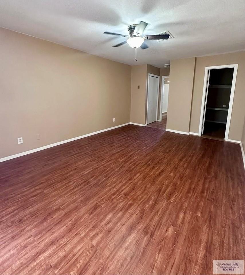 209 Zapata Ave - Photo 7 of 16