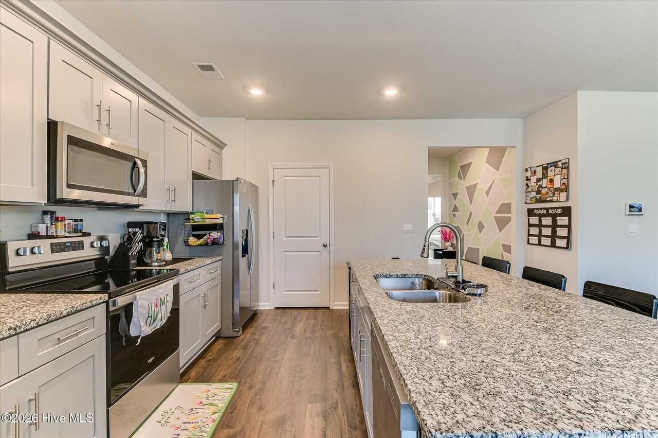 3266 Colonel Ct #128 - Photo 7 of 15