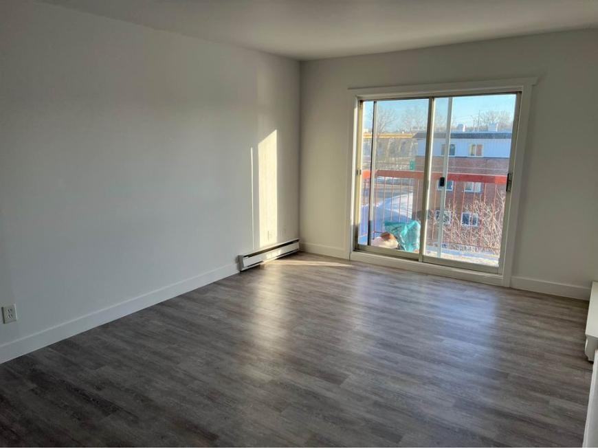 15 Rue De Boucherville - Photo 4 of 10