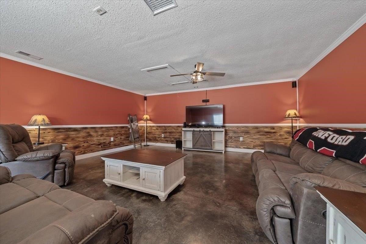 295 Shannon Ln - Photo 6 of 7