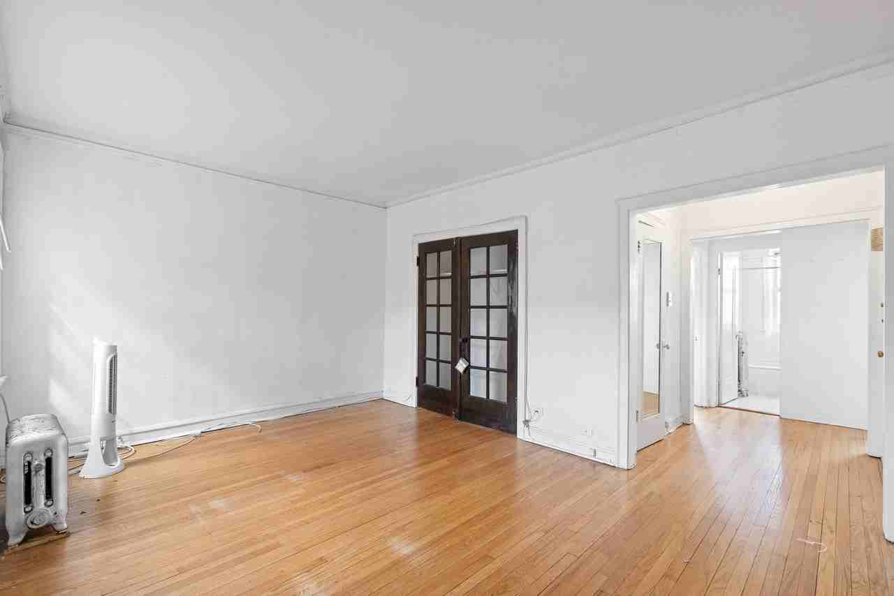 4505 N Greenview Ave #4501-2E - Photo 5 of 8