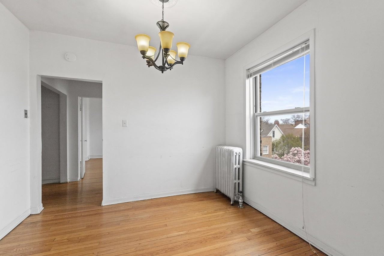 4505 N Greenview Ave #4501-2E - Photo 6 of 8