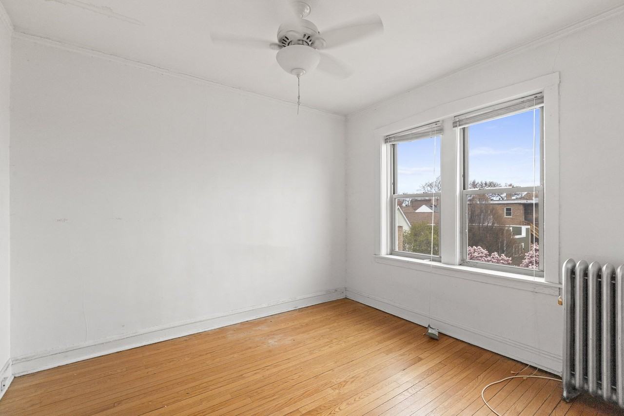 4505 N Greenview Ave #4501-2E - Photo 7 of 8