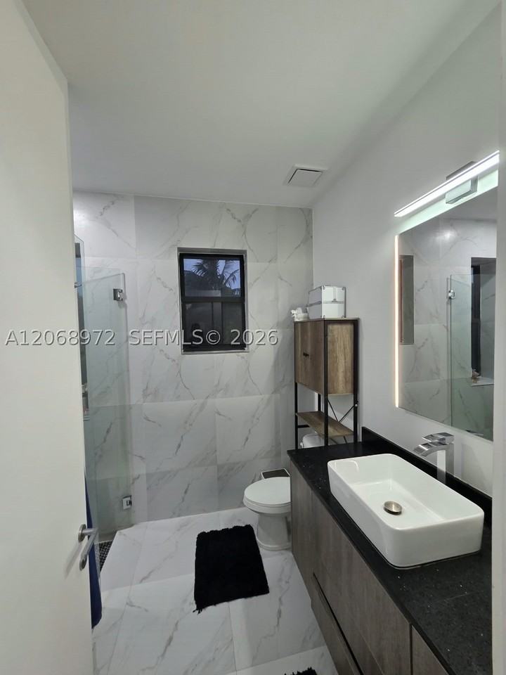 6163 Sw 36th Ct - Photo 7 of 20