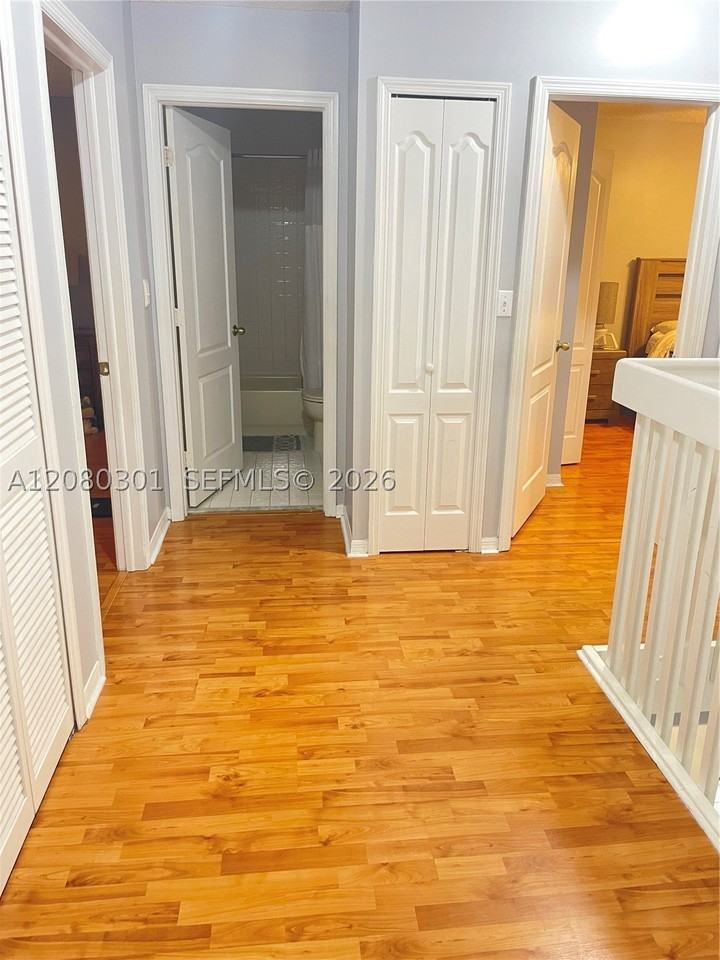 15856 Sw 71st St - Photo 6 of 19