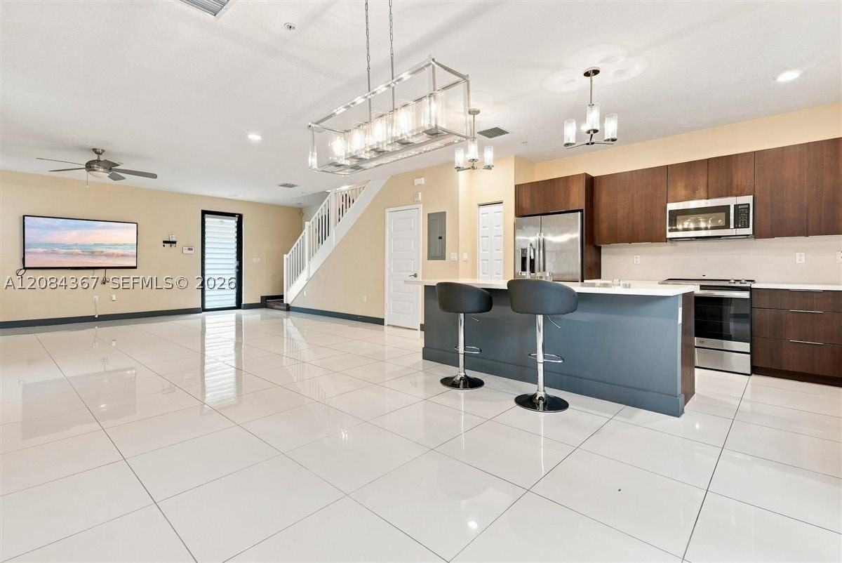 10455 Nw 82nd St #10 - Photo 5 of 42