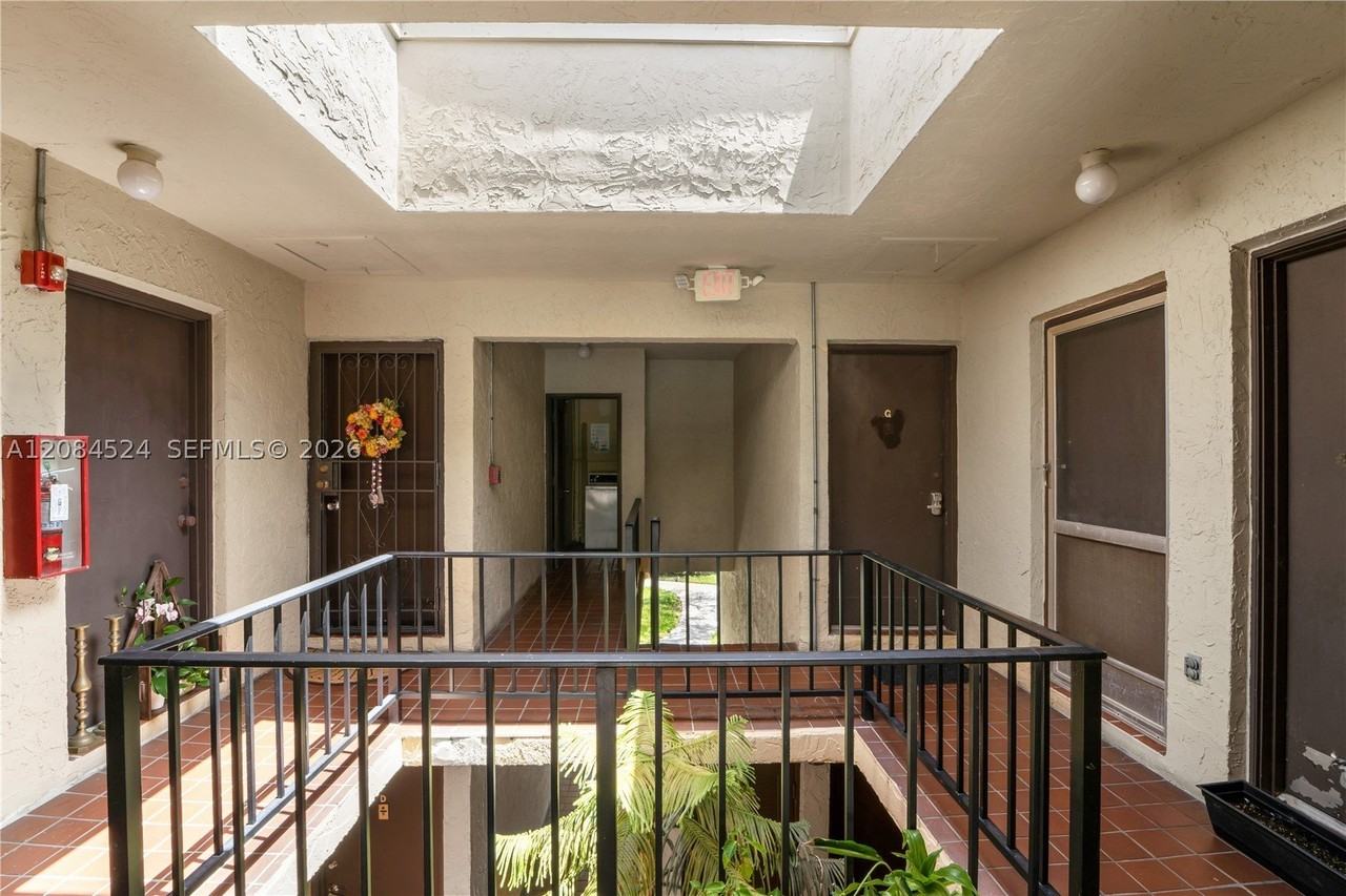 9003 Sw 138th St #27 - Photo 3 of 15