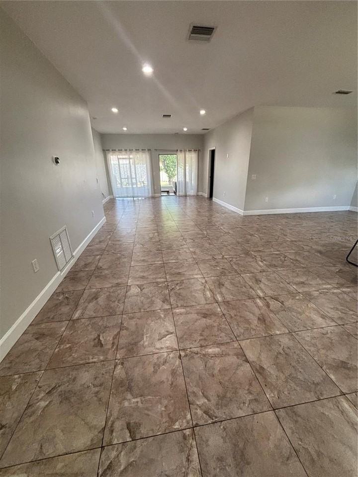 5119 Rilma Ave - Photo 6 of 24