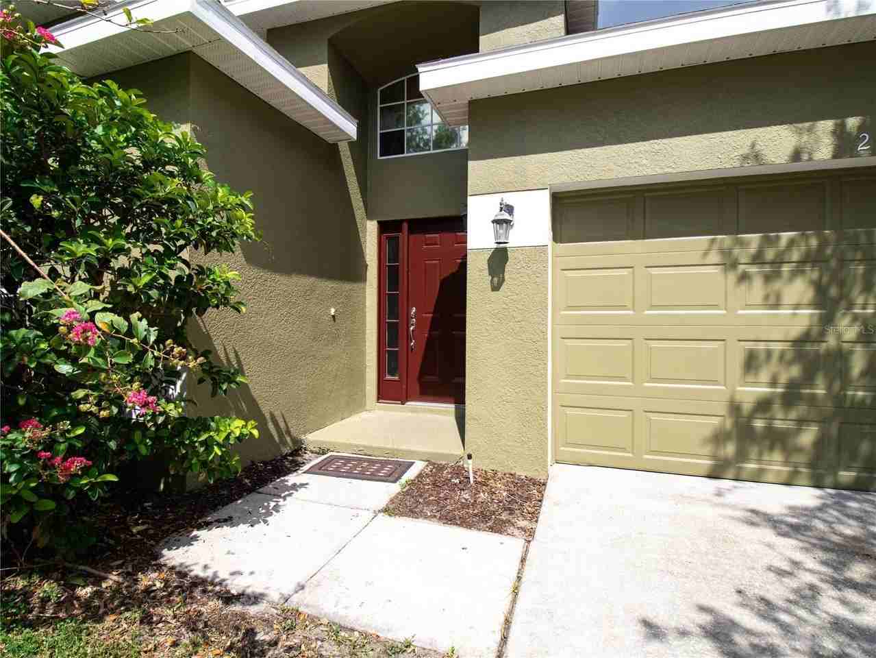 2121 Continental St - Photo 2 of 35