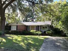 featured image of 1617 Nw 7th Pl