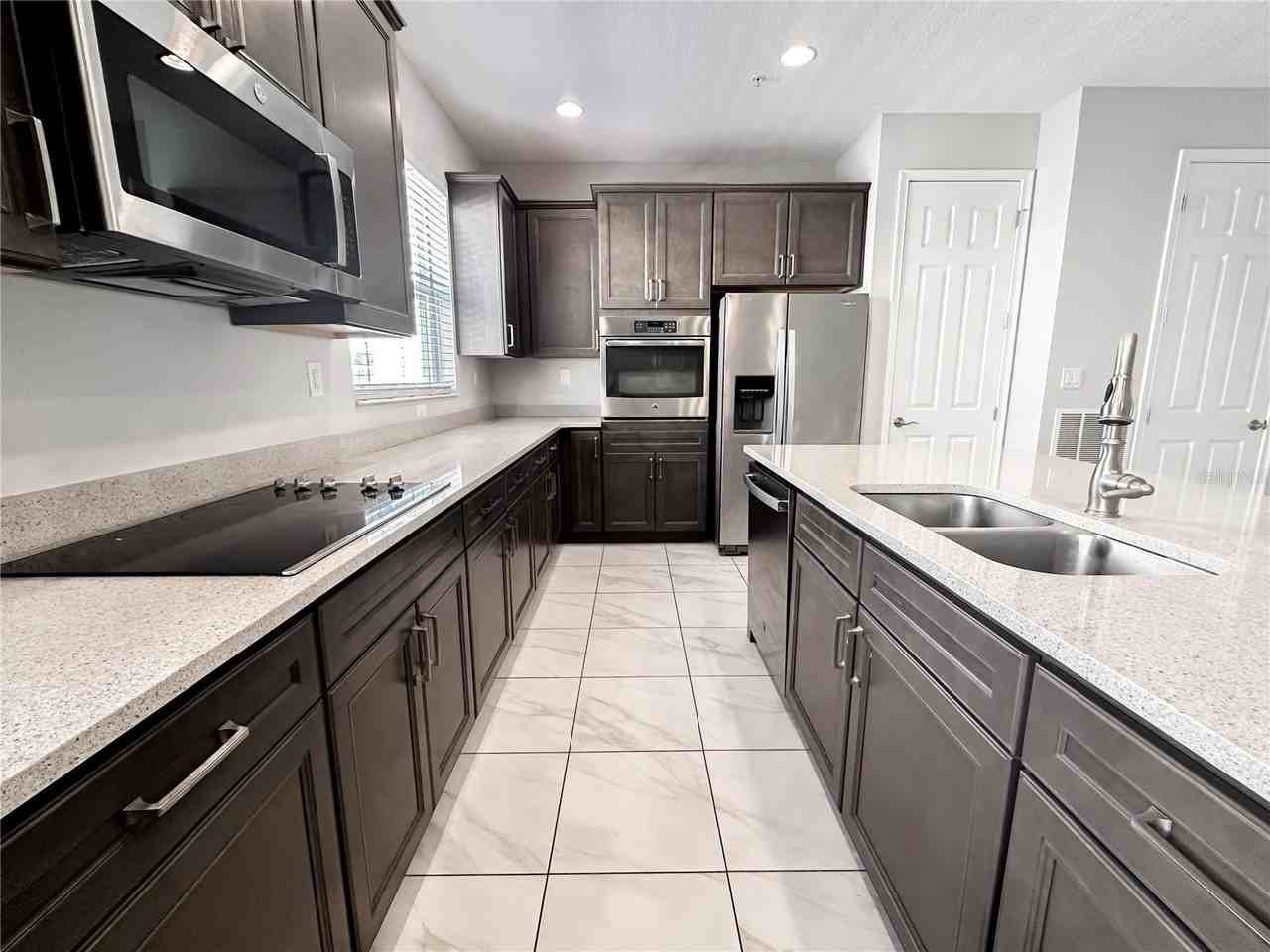 1863 Piedmont Pl - Photo 6 of 46