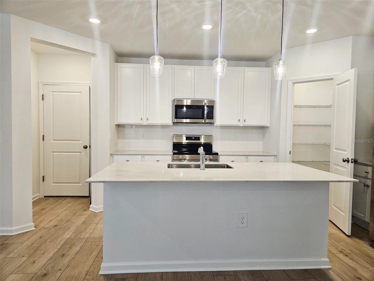 5136 Clay Whaley Rd - Photo 2 of 32