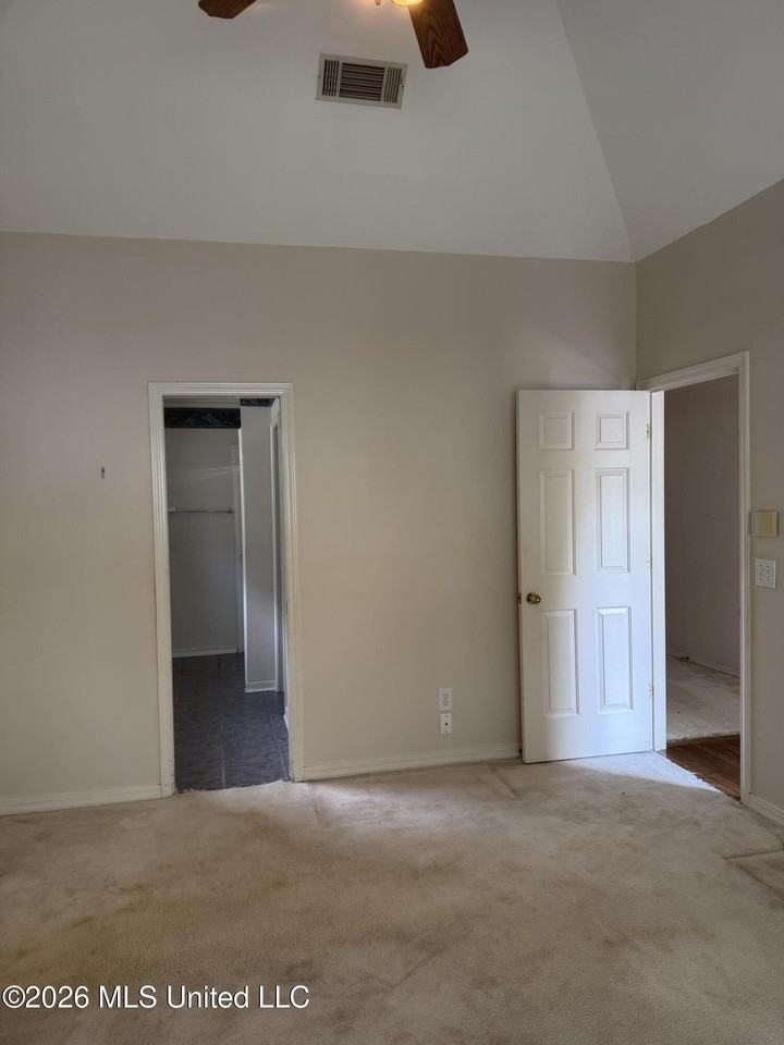 414 Friday Harbour - Photo 4 of 20