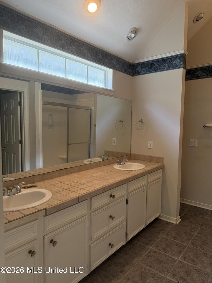 414 Friday Harbour - Photo 5 of 20