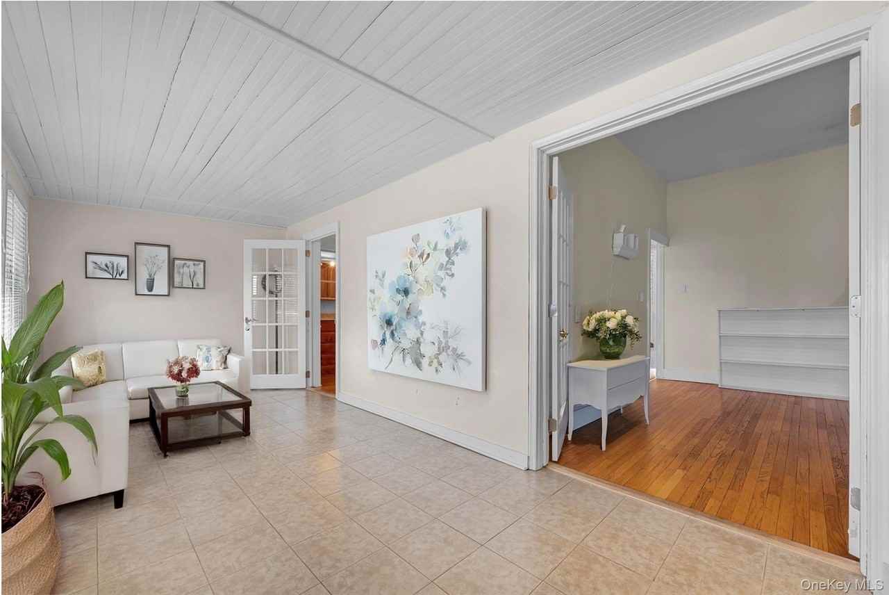 96 Galloway Rd - Photo 5 of 17
