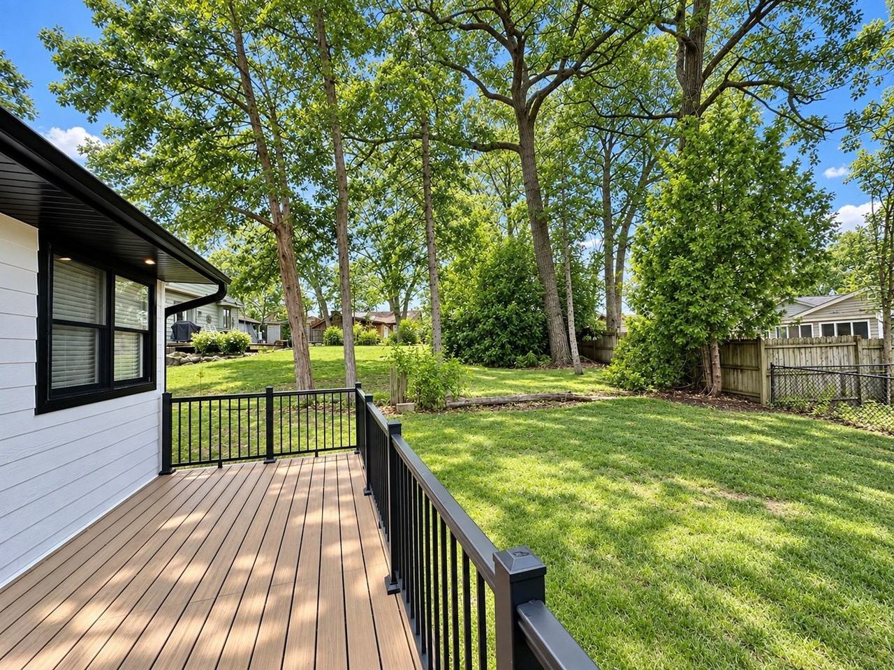21334 W Pepper Dr - Photo 4 of 17