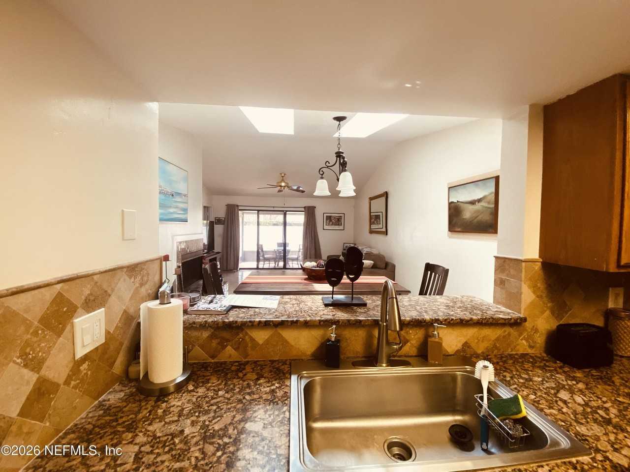 2280 Ironstone Dr E - Photo 6 of 19