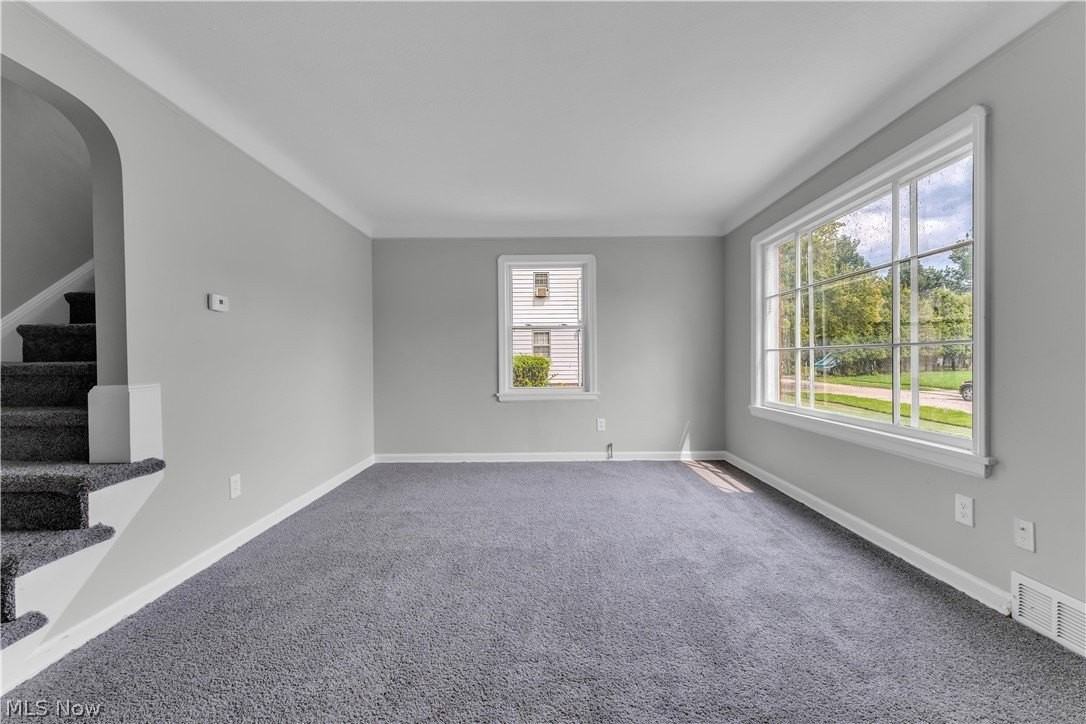 18907 Harlan Dr - Photo 5 of 22