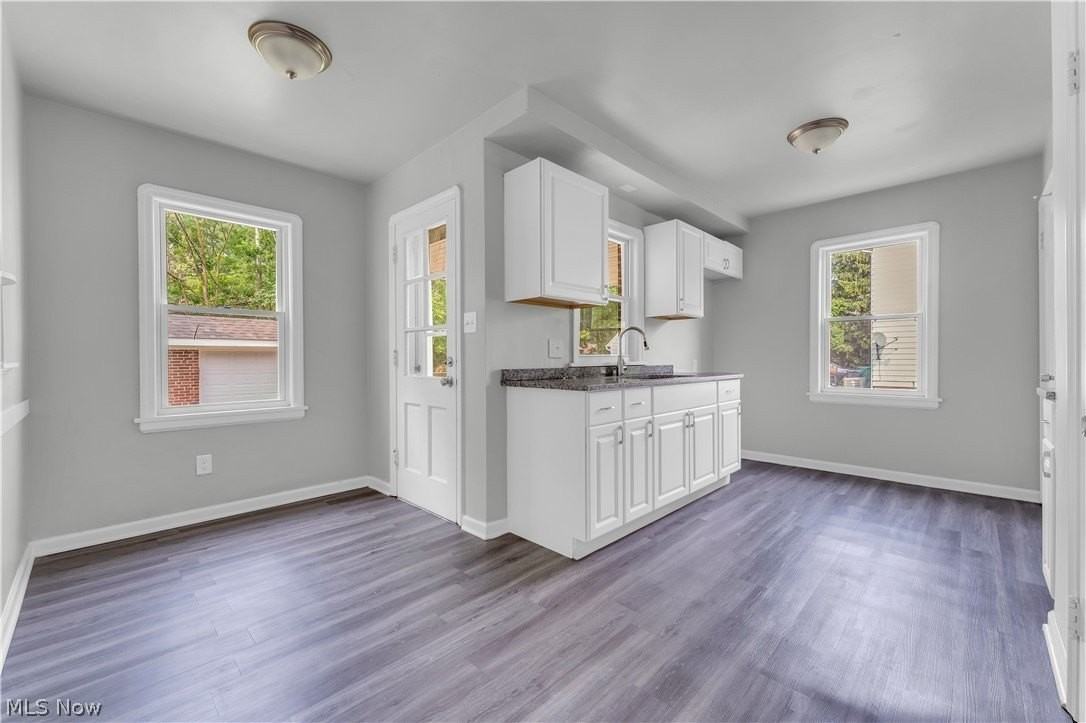 18907 Harlan Dr - Photo 6 of 22