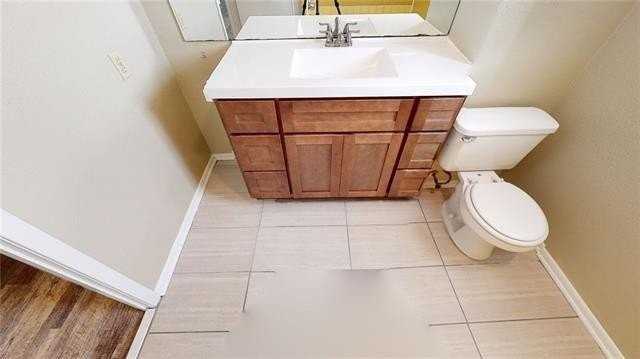 4907 Hearst St - Photo 5 of 9